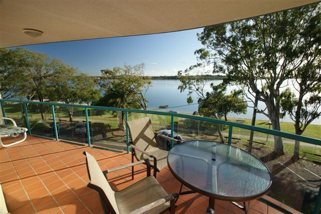 The Esplanade Riverview Holiday Apartments 玛志洛 外观 照片